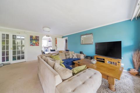 3 bedroom flat for sale, Northlands Drive, Winchester, Hampshire, SO23