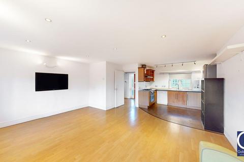 2 bedroom penthouse to rent, Chequer Street, London, EC1Y