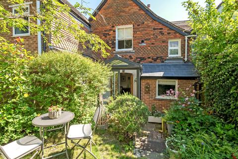 2 bedroom terraced house for sale, Greenhill Terrace, Winchester, Hampshire, SO22