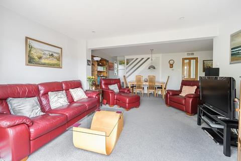 20 Rances Way, Winchester, SO22 4PN