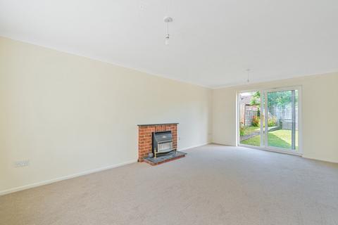 Kaalindi, 13 Rooks Down Road, Winchester, SO22 4QN
