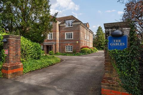 2 bedroom flat for sale, Chilbolton Avenue, Winchester, Hampshire, SO22