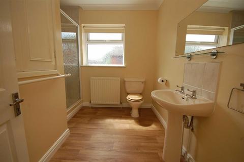 2 bedroom apartment to rent, 11A Broad Lane, Bradmore, Wolverhampton