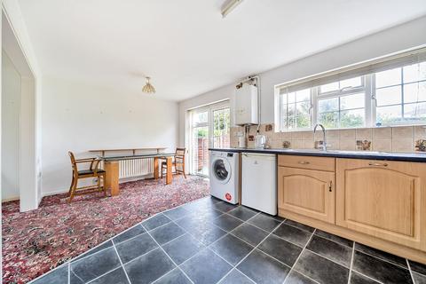 49 Blenheim Avenue, Faversham, ME13 8NW