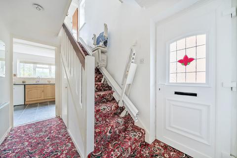 49 Blenheim Avenue, Faversham, ME13 8NW