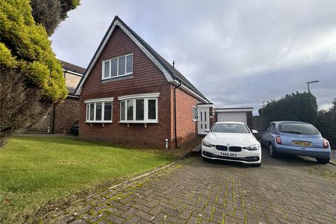 3 bedroom detached house to rent, Harridge Avenue, Greater Manchester OL12