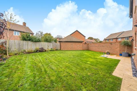 3 bedroom detached house for sale, Sweeters Field Road, Alfold, GU6