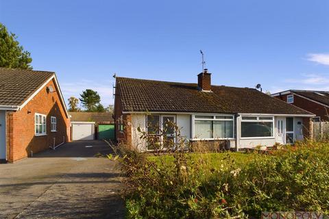 2 bedroom semi-detached bungalow for sale, Redland Close, Gresford, Wrexham