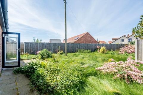 3 bedroom detached bungalow for sale, Yarmouth Road, Ormesby