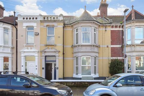 2 bedroom flat for sale, North End Avenue, North End, Portsmouth, Hampshire