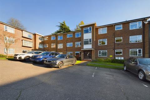 2 bedroom flat for sale, Nightingale Court, Nightingale Road, Rickmansworth