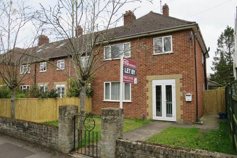 5 bedroom house to rent, Headley Way