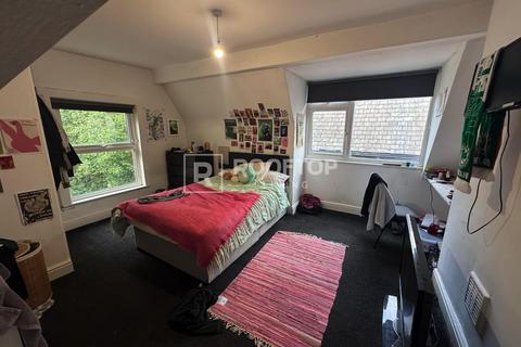 7 bedroom house to rent, Cardigan Road, Leeds LS6
