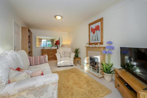 2 bedroom bungalow for sale, Woodbank, Burbage LE10