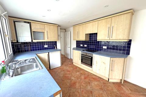 2 bedroom ground floor flat for sale, Brading Road, Brighton BN2