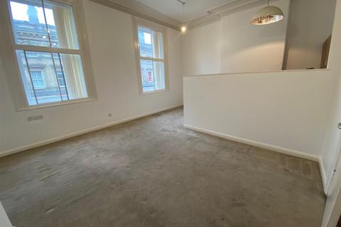 Studio to rent, Church Street, Huddersfield