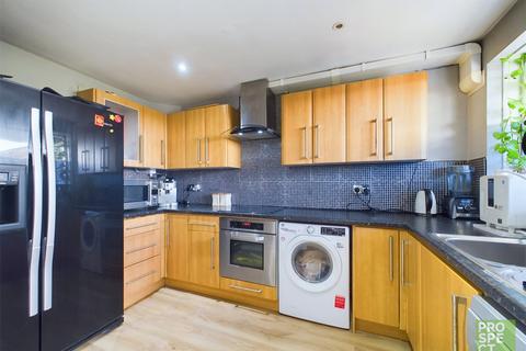 2 bedroom apartment for sale, Furrow Way, Maidenhead, Berkshire, SL6