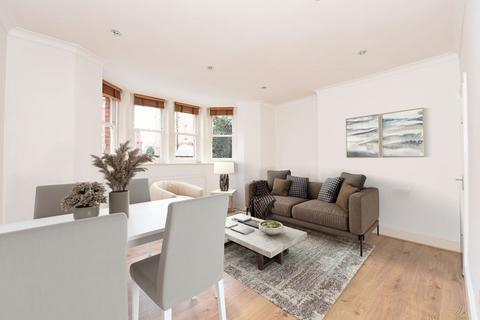 1 bedroom flat for sale, Claremont Gardens, Surbiton KT6