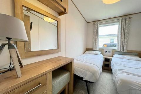 2 bedroom lodge for sale, Sleaford Road Tattershall