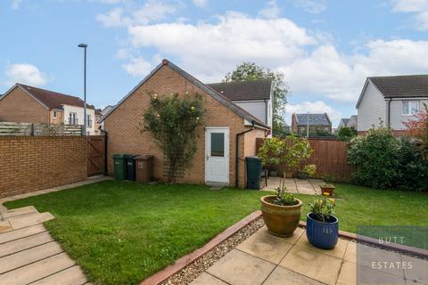 80 Admiral Way, Exeter, EX2 7GT
