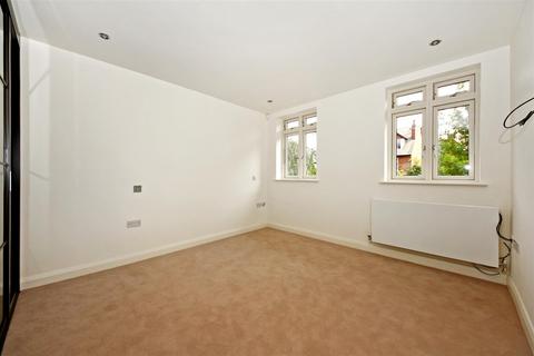 2 bedroom flat for sale, Aylestone Avenue, Brondesbury Park, London