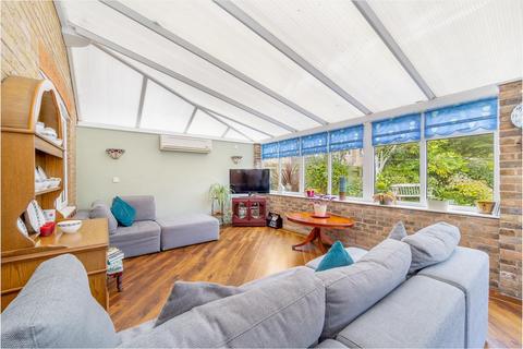 19 Beckett Drive, Spalding, PE11 1GQ