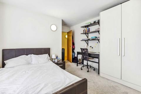 2 bedroom flat for sale, Great Suffolk Street, London SE1