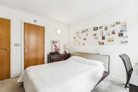 2 bedroom flat for sale, Great Suffolk Street, London SE1