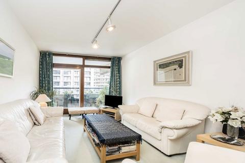 2 bedroom flat for sale, Barbican, London EC2Y