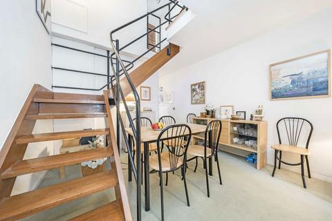 2 bedroom flat for sale, Ben Jonson House, London EC2Y