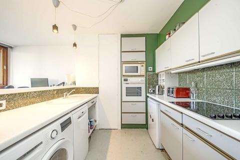 1 bedroom flat for sale, Barbican, London EC2Y