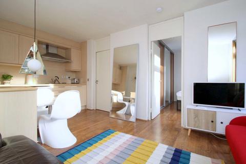 1 bedroom flat to rent, Barbican, London EC2Y