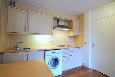 1 bedroom flat to rent, Barbican, London EC2Y