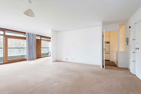 1 bedroom flat for sale, Barbican, London EC2Y