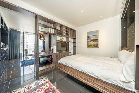 Studio for sale, Moor Lane, London EC2Y