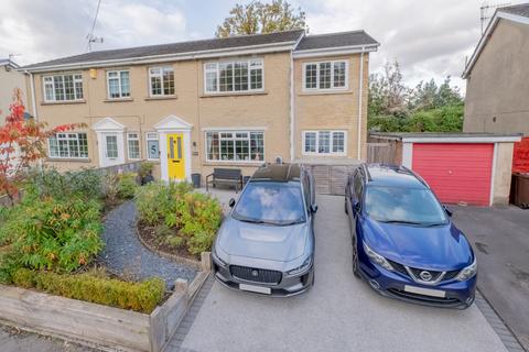 4 bedroom semi-detached house for sale, Easby Close, Ilkley, West Yorkshire, LS29