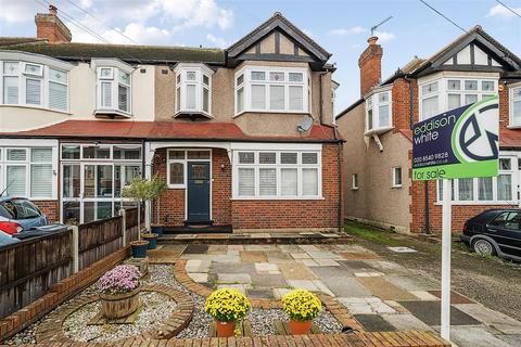 3 bedroom end of terrace house for sale, Cherrywood Lane, Morden SM4