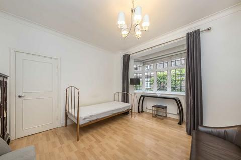 Studio for sale, Judd Street, London WC1H