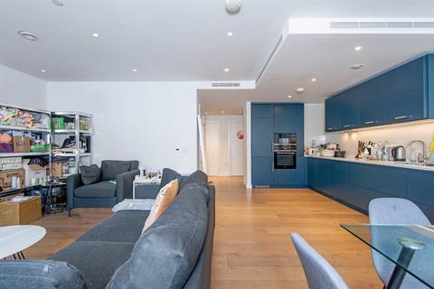 3 bedroom flat for sale, Jubilee Walk, London WC1X