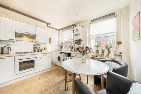 3 bedroom flat for sale, Millman Street, London WC1N