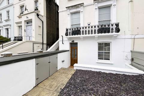 4 bedroom flat for sale, St. Augustines Road, London NW1