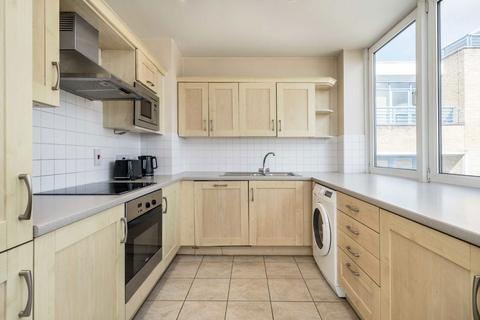 3 bedroom flat to rent, Rotherhithe Street, London SE16