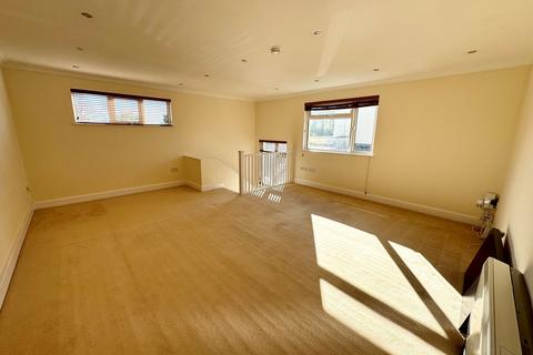 2 bedroom flat to rent, 7 Gloster House, St Helier