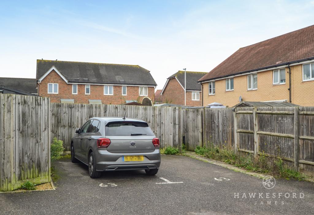 Buttercup Avenue, Minster on Sea   Parking