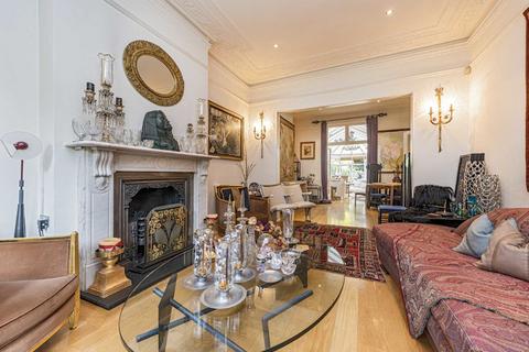 9 Rivercourt Road, London, W6 9LD