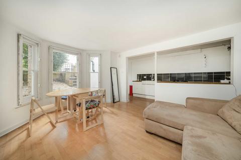 1 bedroom flat for sale, St. Stephens Avenue, London W12