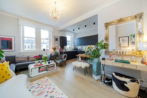 2 bedroom flat for sale, Sinclair Road, London W14