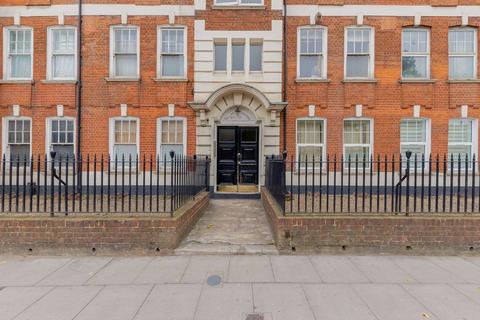 3 bedroom flat for sale, Talgarth Road, London W14