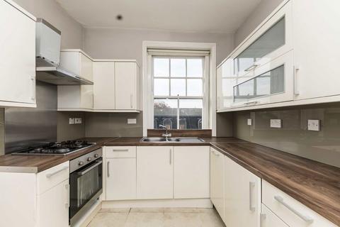 3 bedroom flat for sale, Bishop Kings Road, London W14