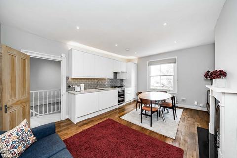 2 bedroom flat for sale, Lime Grove, London W12